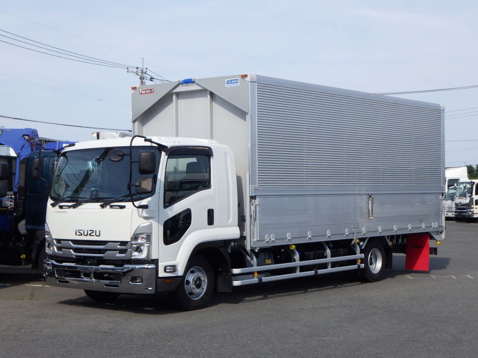 R114738