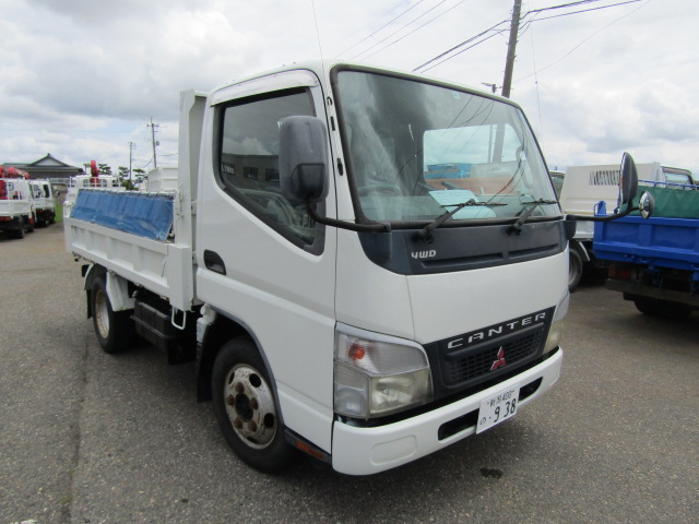 D903