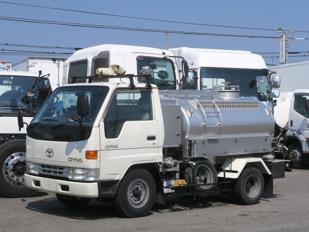 7010